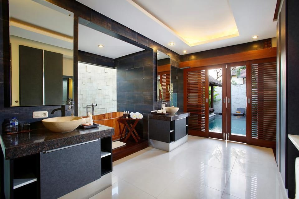 Luxury 2BDR Villa with Private Pool Canggu Villa in North Kuta