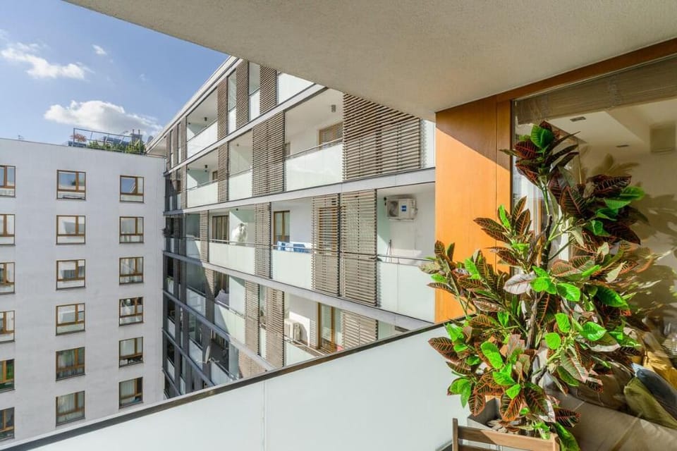 Lumina amazing  2-room apart with big terrace Apartment in Warsaw