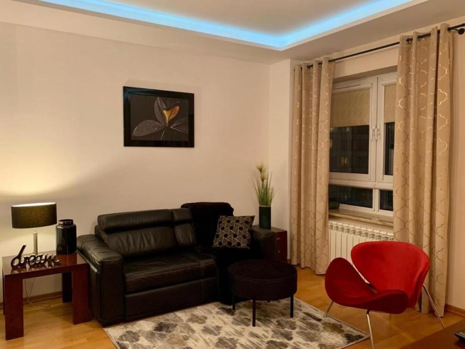 Lumina stylish apart right in Platinum Tower FV Apartment in Warsaw