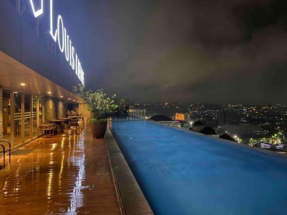 A#2 NEW private studio w/balcony in city center Vacation rental in Indonesia