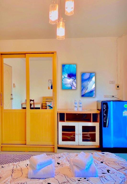 The Sunset Bangsaen Apartment in Chon Buri Changwat