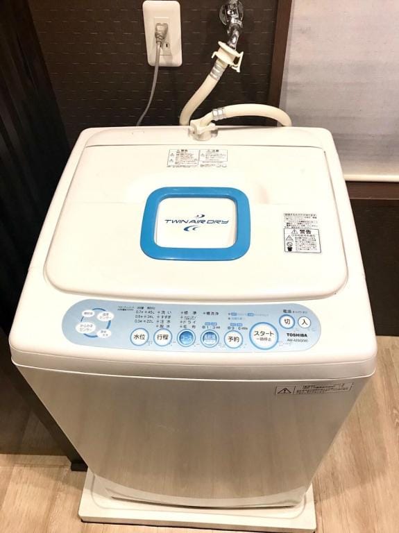 Free wifi ！Easy for access to Namba/Umeda /USJ/月 Vacation rental in Osaka