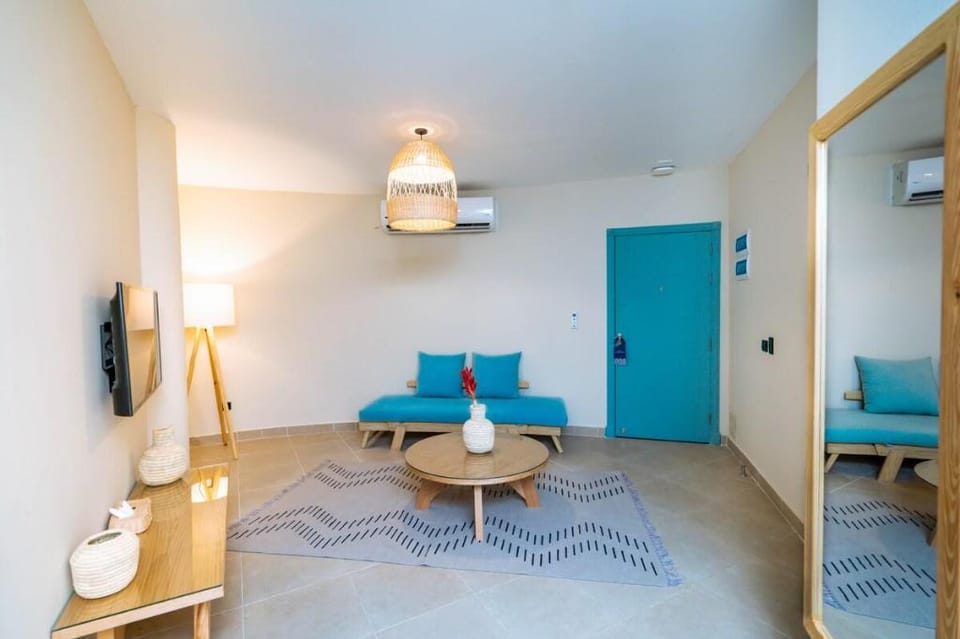 Deluxe Suite Sheraton View Ground Floor 015 Apartment in Hurghada