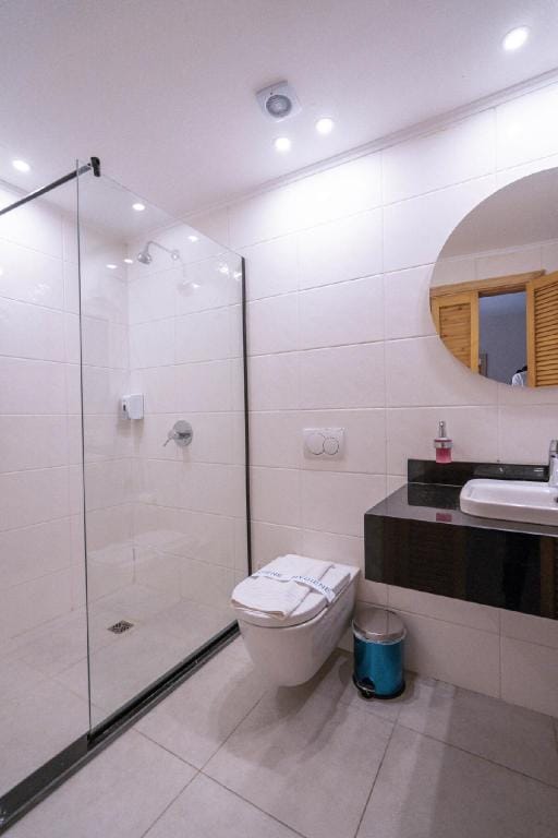 Deluxe Suite Double Sheraton View Ground Floor 020 Apartment in Hurghada