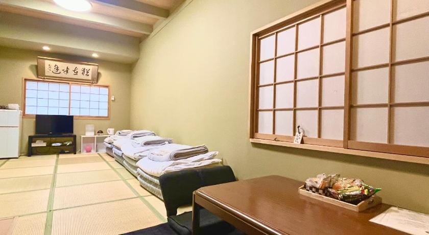 Wafu Ryokan Kamihonmachi Bed and Breakfast in Osaka
