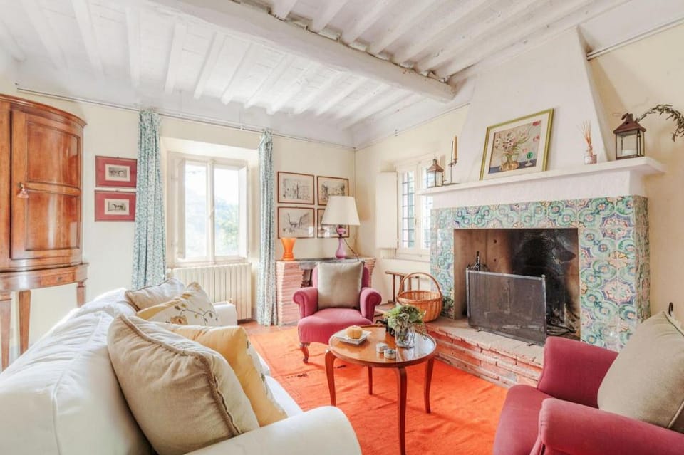 Villa Birdsong in Camaiore Apartment in Camaiore