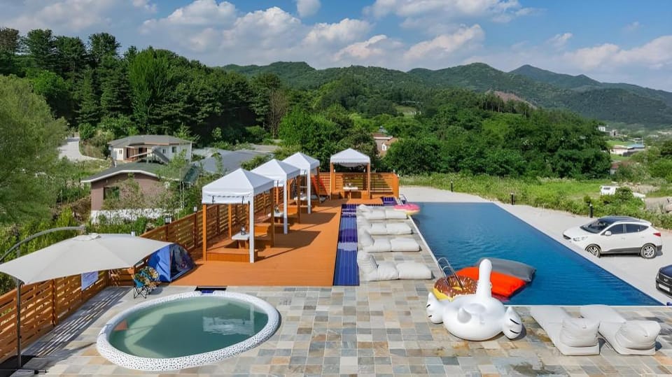 Gapyeong Rapunzel Kidspoolvilla Bed and Breakfast in Gyeonggi-do