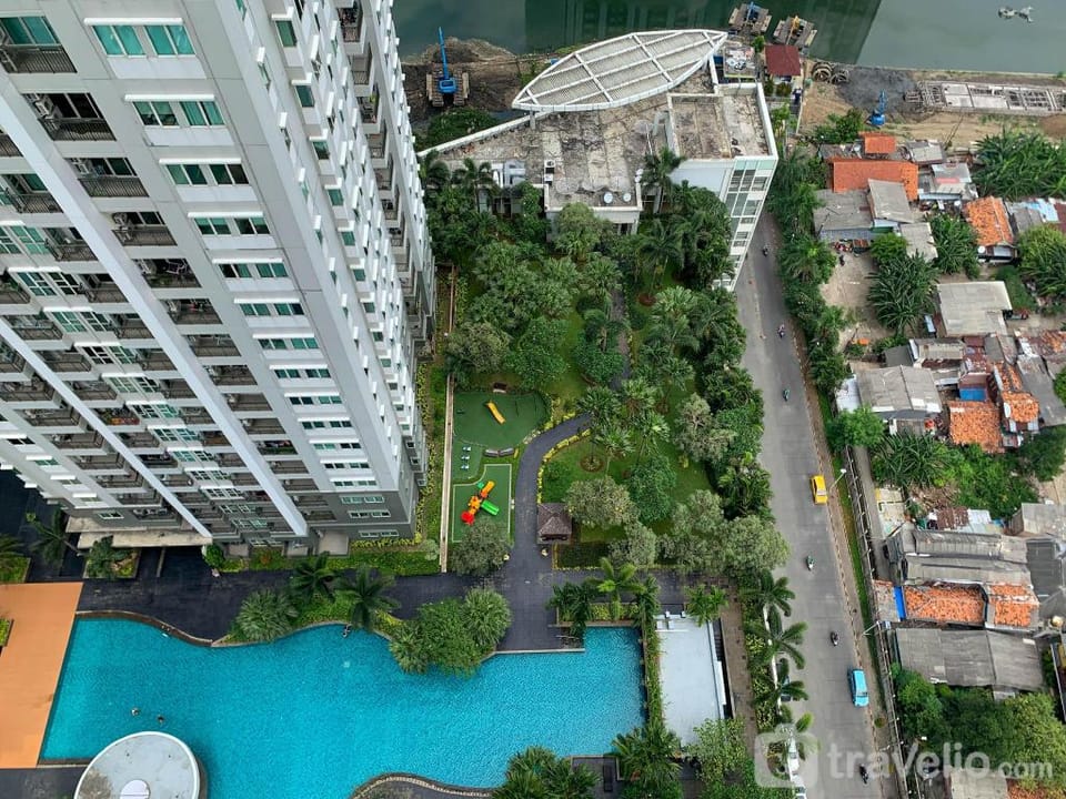Comfort 1BR Apt at Thamrin Residence By Travelio Apartment in Jakarta