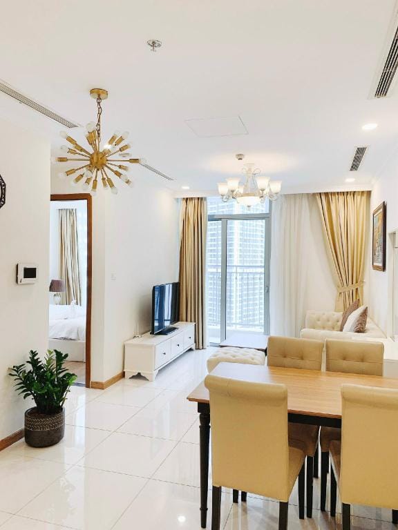Landmark Plus Vinhomes Central Park Apartment in Ho Chi Minh City