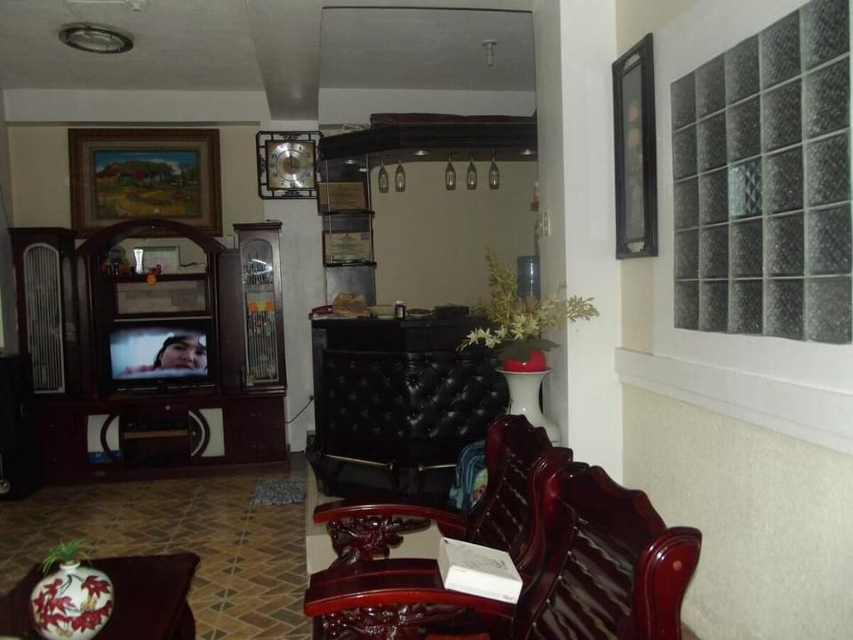 D' 4jMarte @AirBnb @Booking.com  Vacation rental in Bacoor