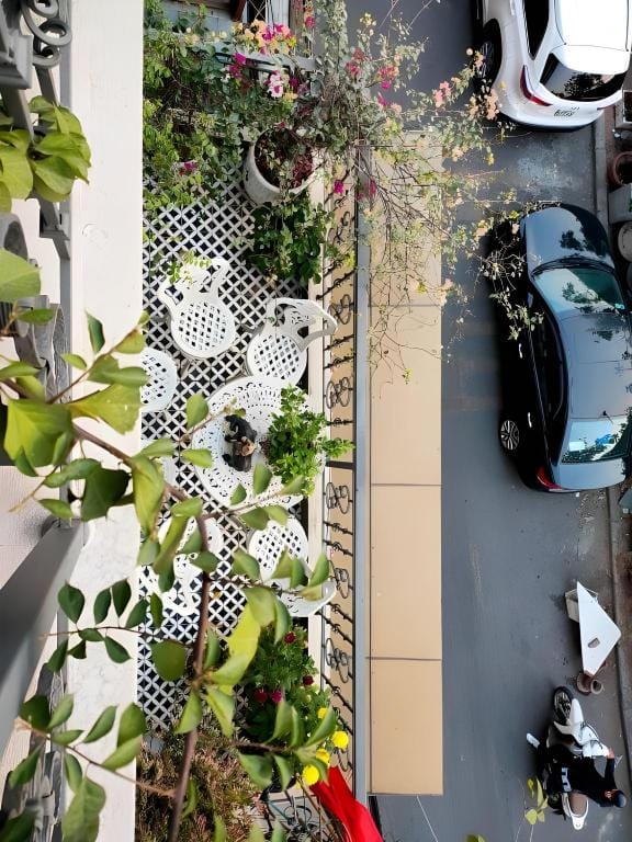 Sinsoledad Nhà Phố Hà Nội ( 437 Hong Ha Street ) Vacation rental in Hanoi