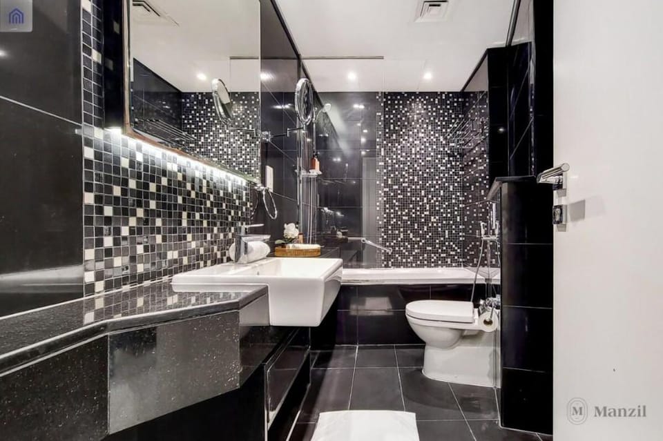 Stylish 2 BR in Business Bay 5 mins to Downtown Vacation rental in Dubai