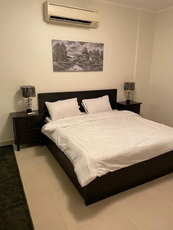 lovely 2-bedrooms condo near golf curse Apartment in Makkah Province