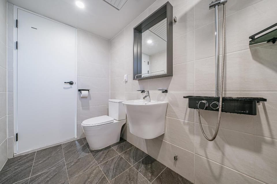 Jeju Soheene gallery Pension - sumbi Vacation rental in South Korea