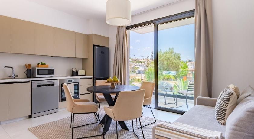 Sanders Only Apartment in Germasogeia