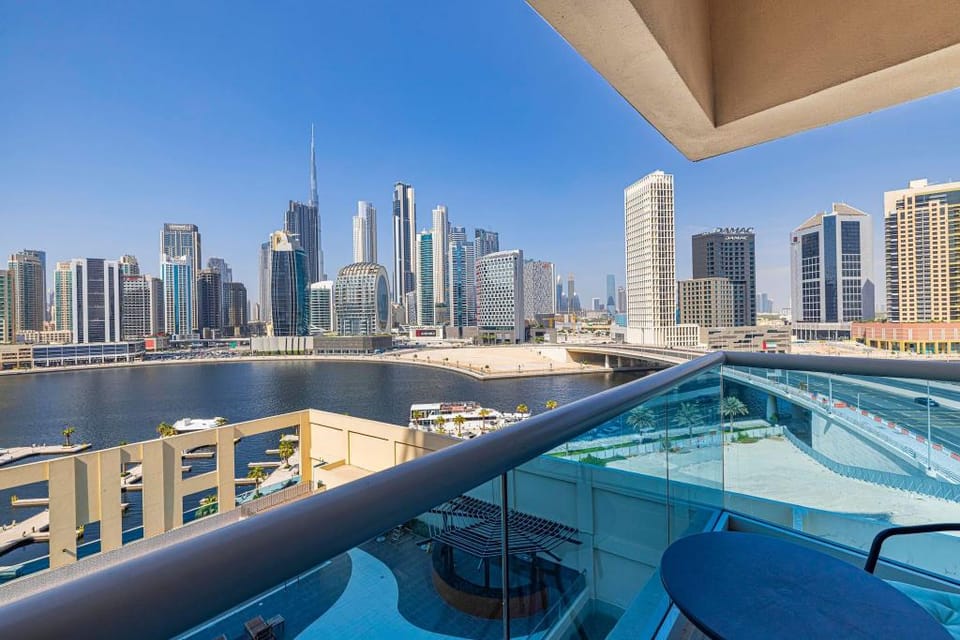Stylish 1br Extra Bed With Burj Khalifa View Apartment in Dubai