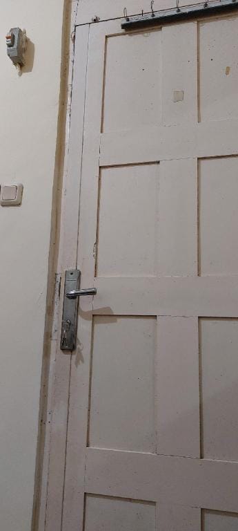Cheerful 3 bedrooms with free parking and security Vacation rental in Jakarta