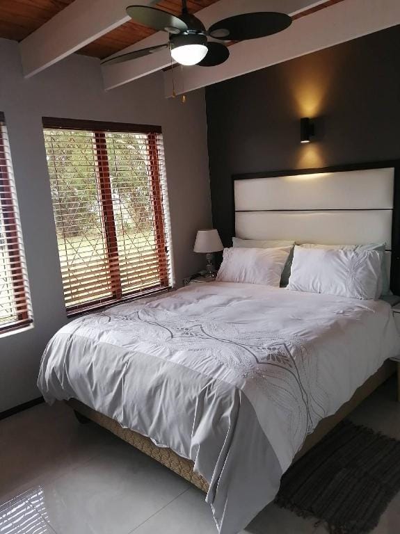 Crest Farm - Self-catering 2-bedroom, Wi-fi, Views, Swiming Pool Vacation rental in KwaZulu-Natal