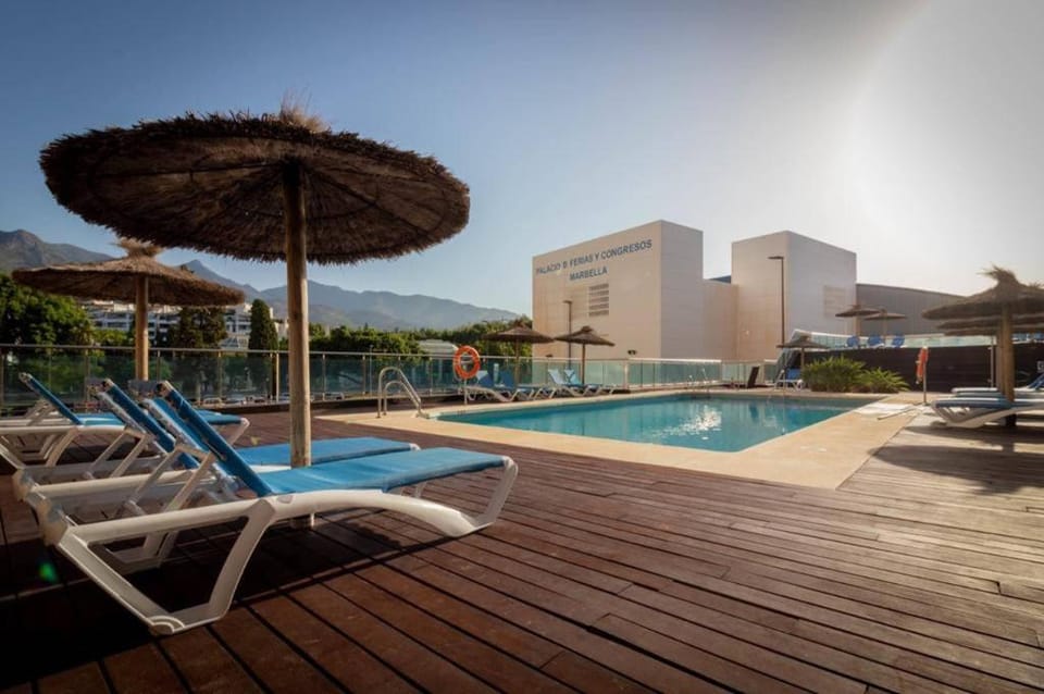 Beautiful flat with a wonderful view close to the beach Apartment in Marbella
