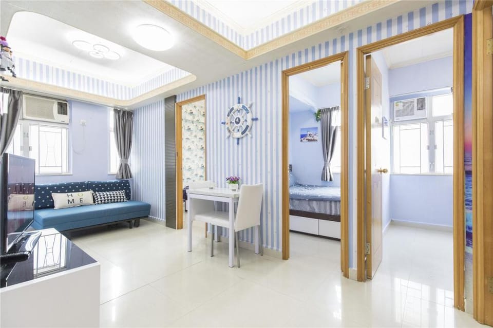 Comfort HK apt, 1 mins mtr, 10pps 4rms 2 bathroom  Apartment in Hong Kong