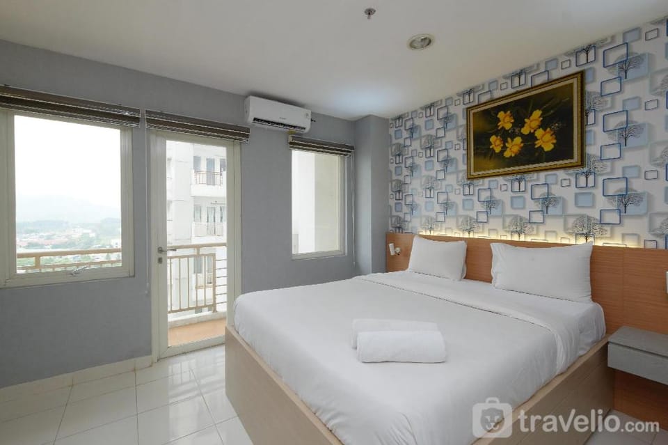 Cozy Studio at Sentul Tower Apt By Travelio Apartment in West Java