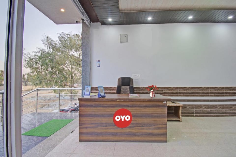 Hotel O RJ 14 RADHIKA HOTEL AND RESTAURANT Hotel in New Delhi