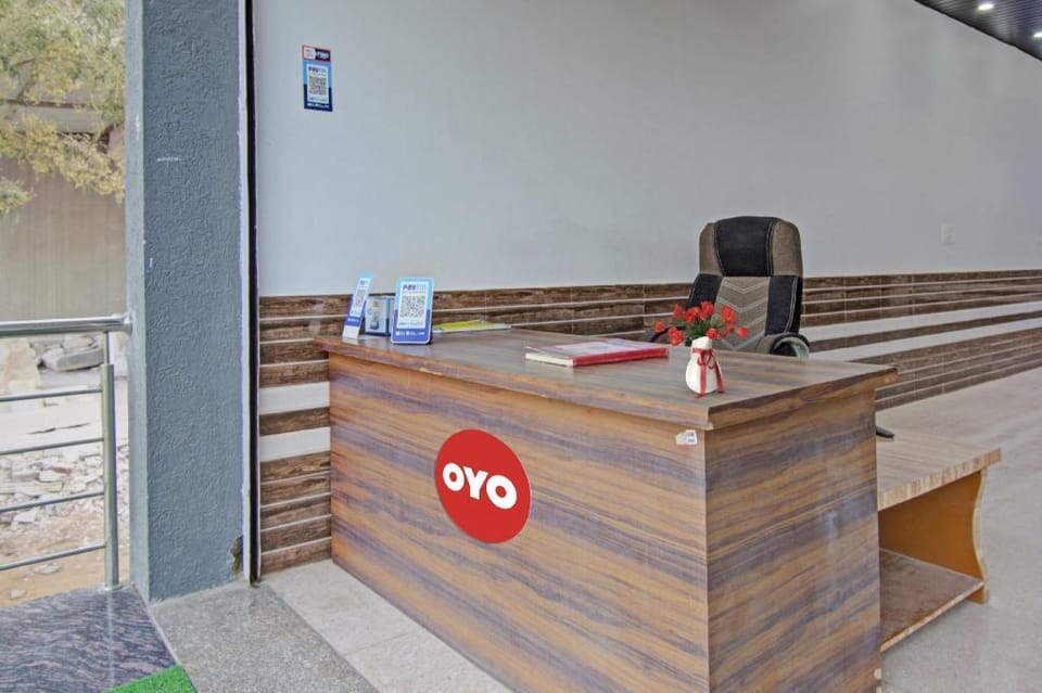 Hotel O RJ 14 RADHIKA HOTEL AND RESTAURANT Hotel in New Delhi