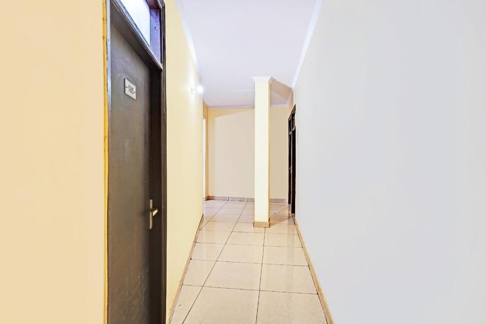 Hotel O Royal Inn Hotel in Pune