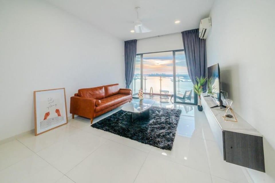 Authentic Tatami Suite with Full Seaview Apartment in Johor Bahru