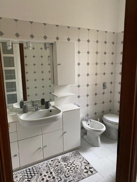 Spazioso appartamento nel quartiere isola Apartment in Milan