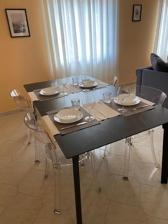 Spazioso appartamento nel quartiere isola Apartment in Milan