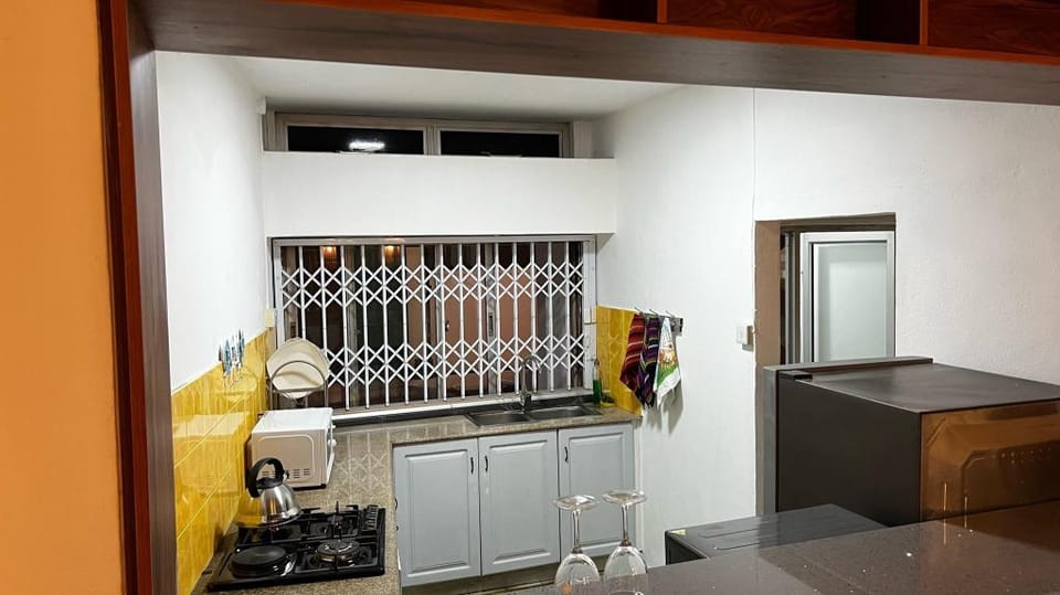 Villa Piedanlo, Pool & Beach front (Ground Floor) Apartment in Mauritius