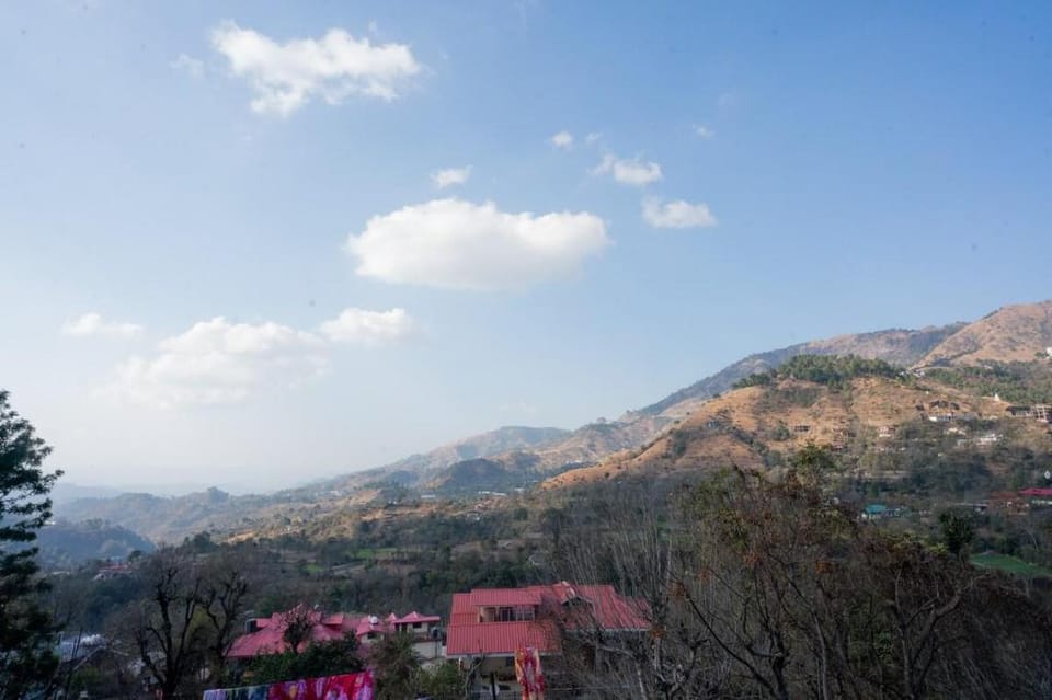 Entire modern house Near Shimla | Sunset View Vacation rental in Himachal Pradesh