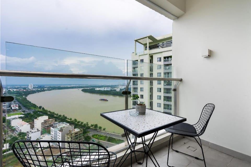 Highfloor Pearl in#DiamondIsland-RiverView Apartment in Ho Chi Minh City