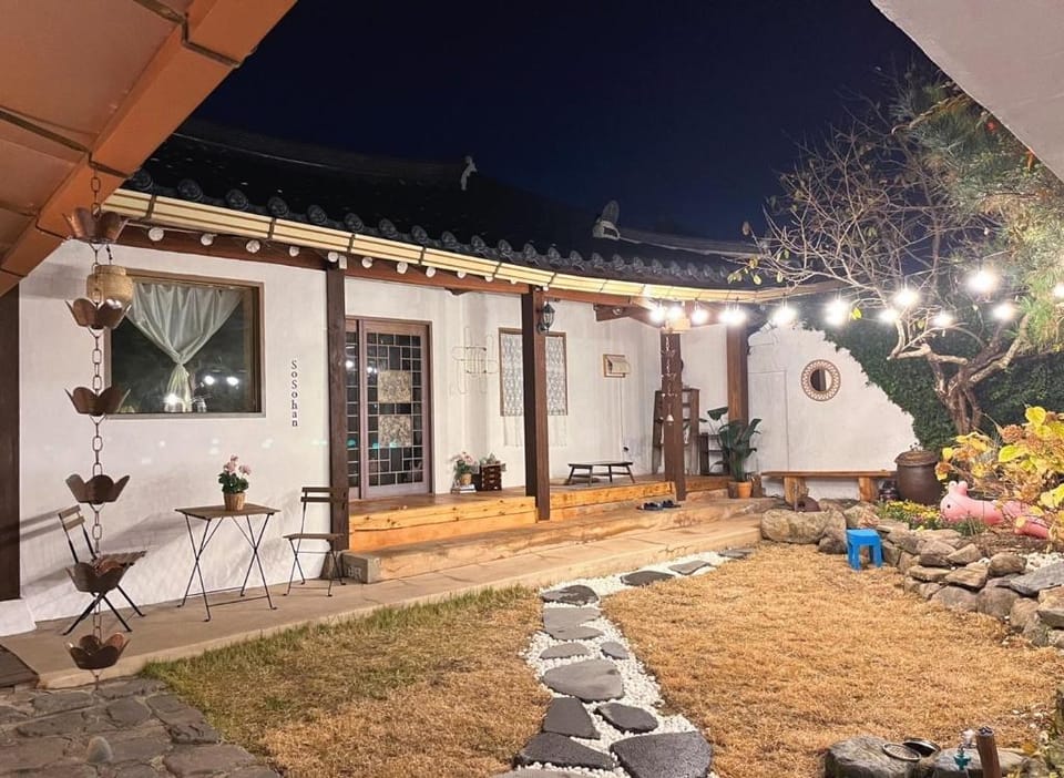 Jeonju Sosohanhanok Bed and Breakfast in South Korea