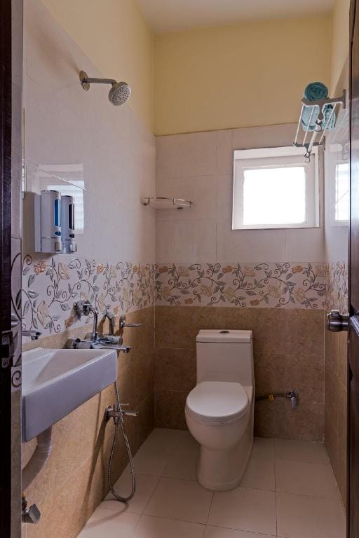 Luxury Duplex - Rooftop Lawn, Hill View, Fire Camp Vacation rental in Hyderabad
