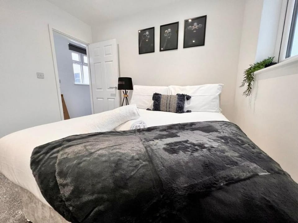 Luxury 2 bed Penthouse in Liverpool City Centre Vacation rental in Liverpool