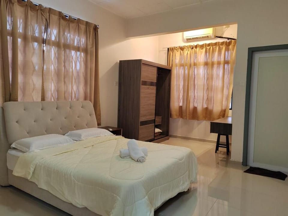 DIY Ocean BB 5BR Home Near Hak Yi Gai, 18 Guests Vacation rental in Pahang, Malaysia