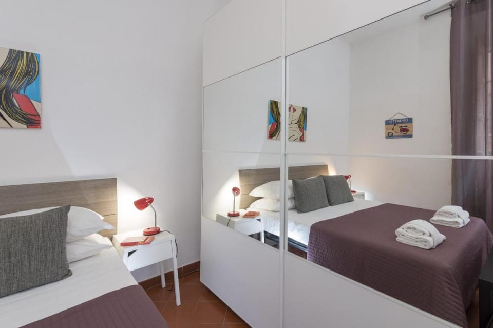 Opera House - Monti Area Apartment in Rome