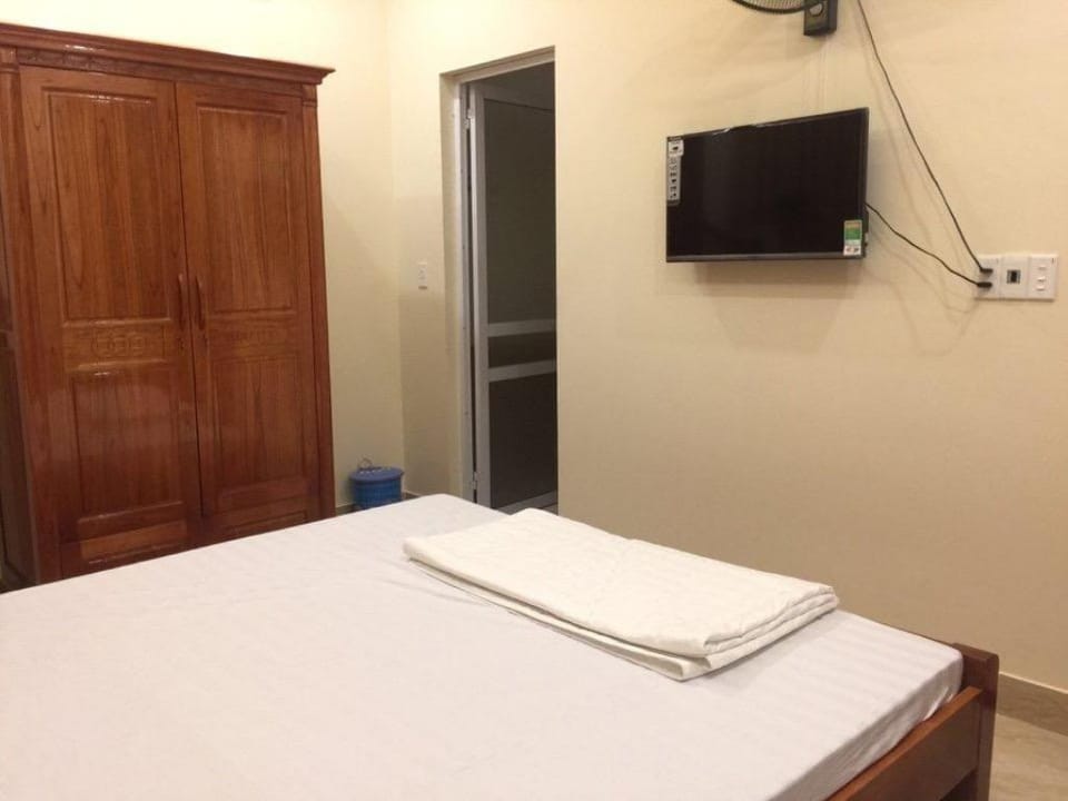 Nhà nghỉ Tuấn Anh (Tuan Anh Hostel) Apartment in Laos