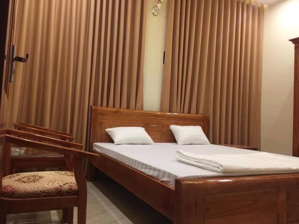 Nhà nghỉ Tuấn Anh (Tuan Anh Hostel) Apartment in Laos