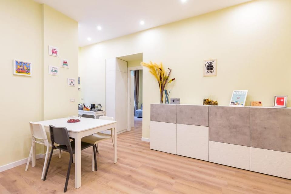 San Marcellino Cool and Central by Napoliapartments Apartment in Naples