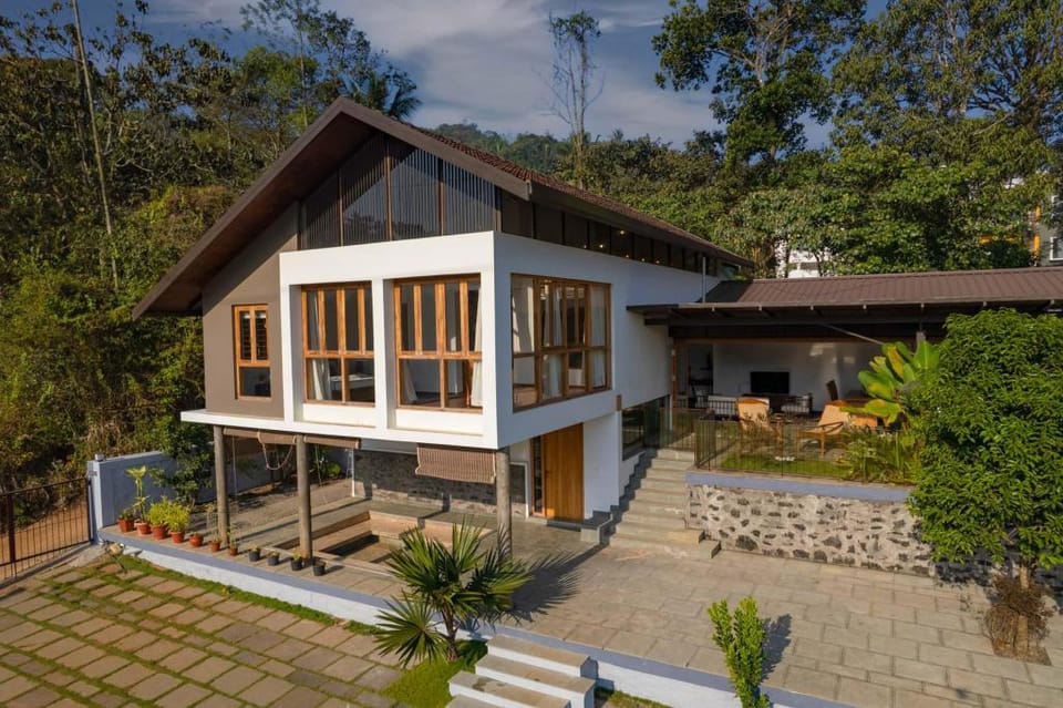 StayVista at Mountain Rain - Breakfast Included Villa in Kerala