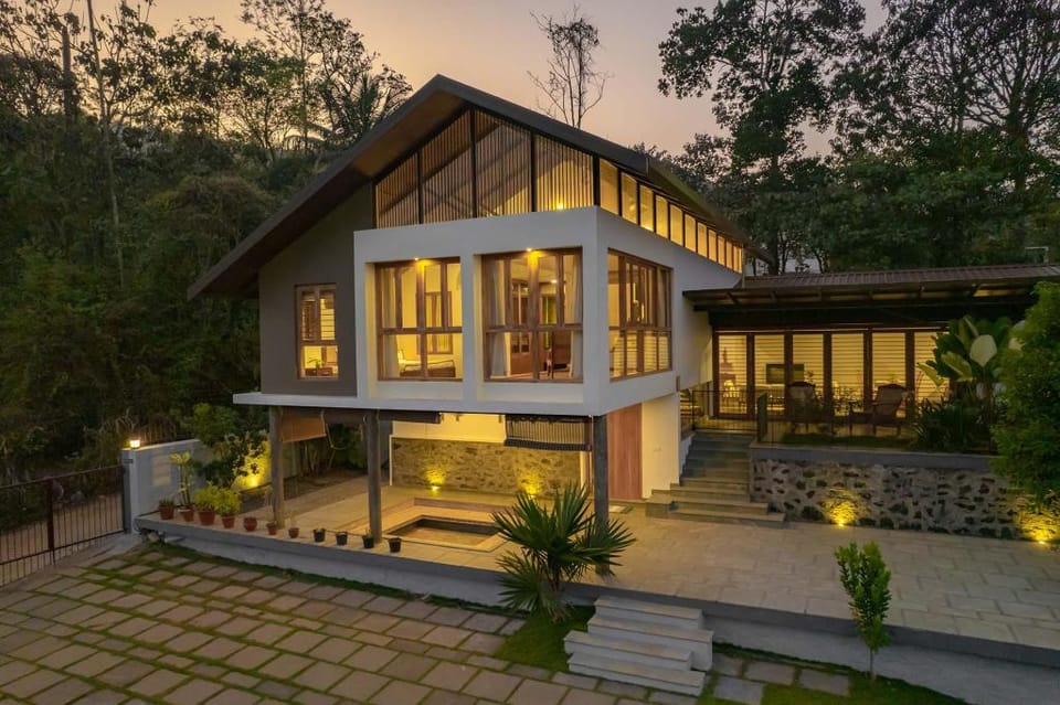 StayVista at Mountain Rain - Breakfast Included Villa in Kerala