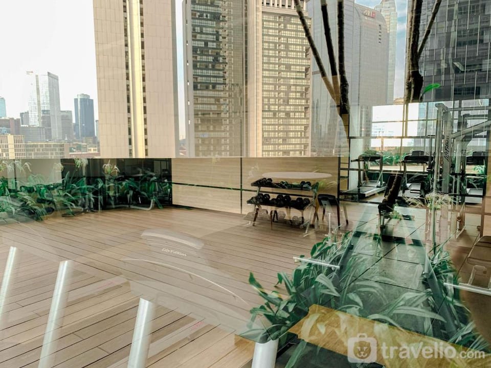 Fancy NIce Studio at Ciputra World 2 By Travelio Apartment in South Jakarta City