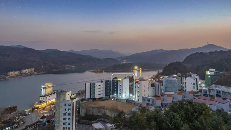 Namiseompension Stella Poolvilla Bed and Breakfast in Gyeonggi-do