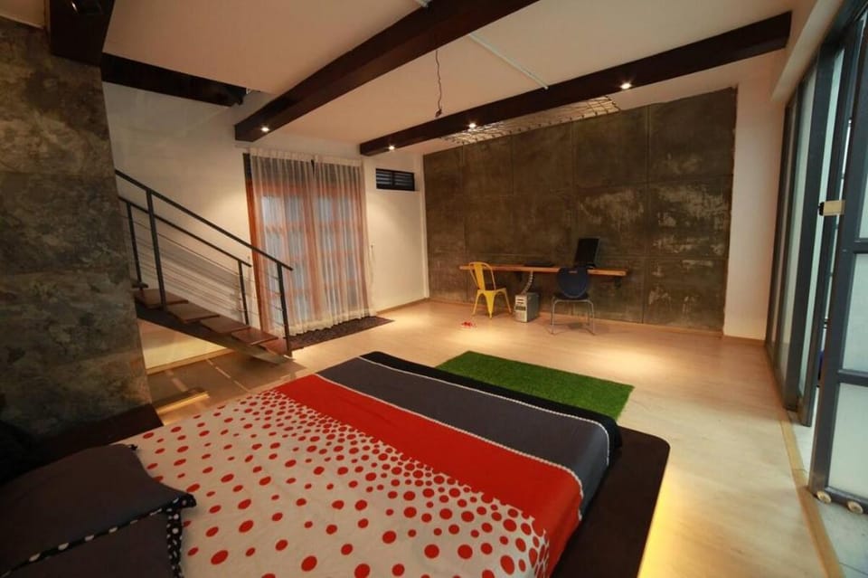 VARAA VILLA for 4 Villa in Mysuru