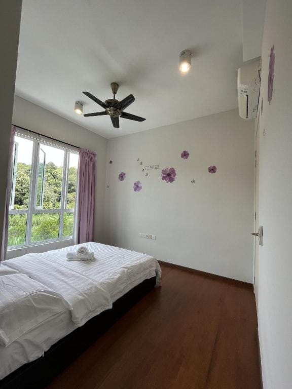 Lakeside Residence The Haven @ Lim Homestay Apartment in Perak