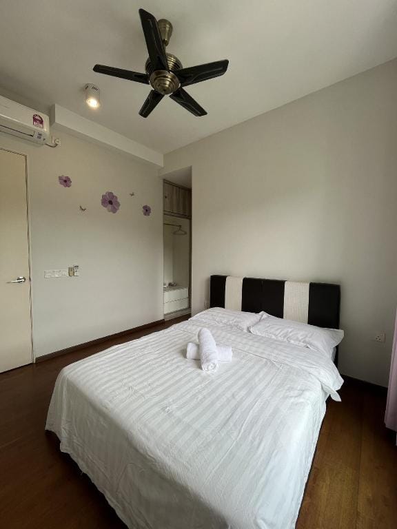 Lakeside Residence The Haven @ Lim Homestay Apartment in Perak