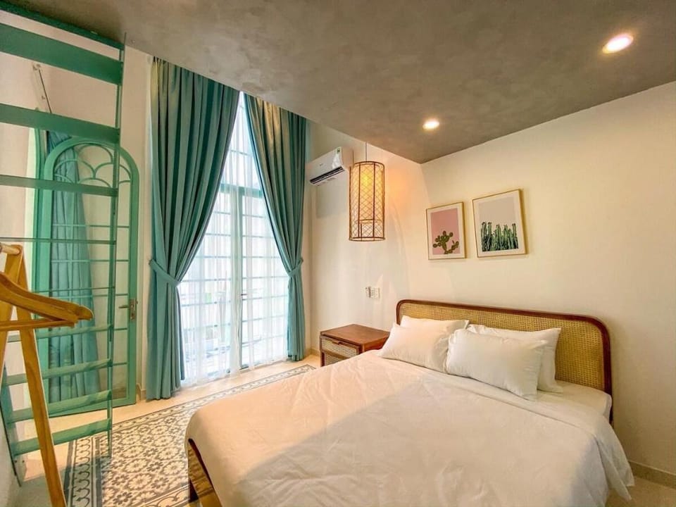 Pool Villa 4BR Near Han River Villa in Da Nang